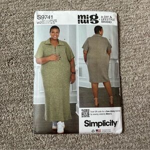 Simplicity MiMi G Sewing Pattern - S9741 - Womens Knit Dress - Sizes 20W-28W
